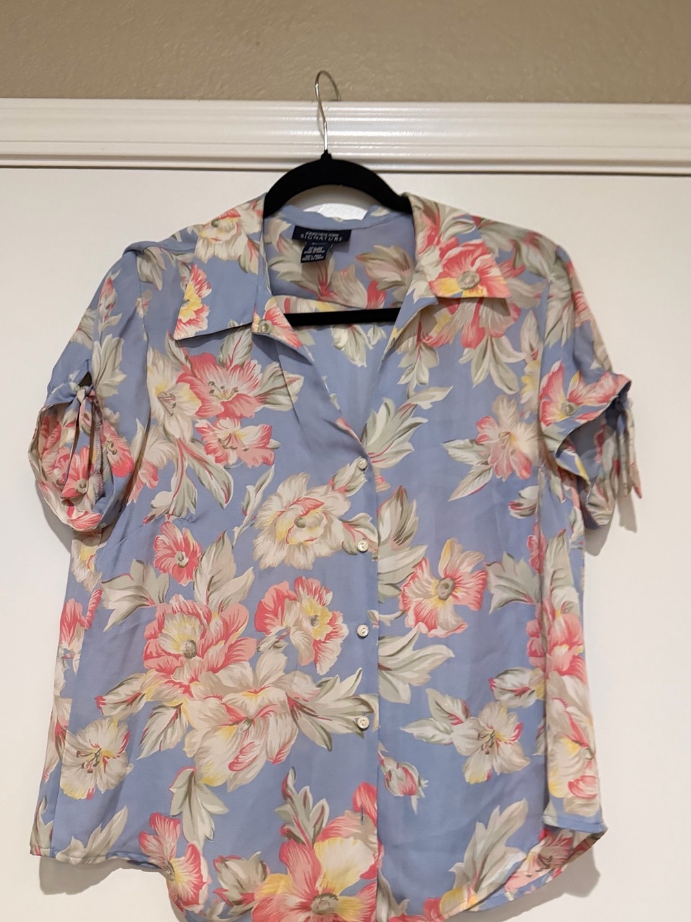 Jones New York Signature Light Blue Floral Silk Blouse